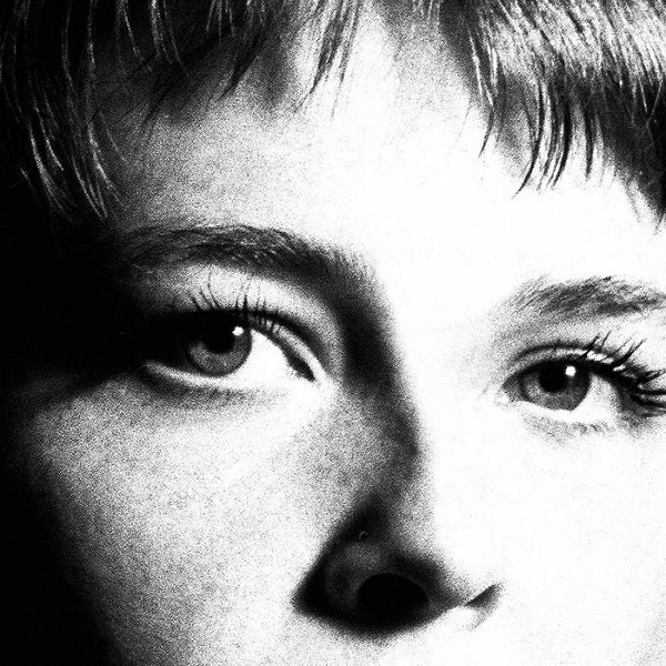 Maggie-Rogers-Surrender