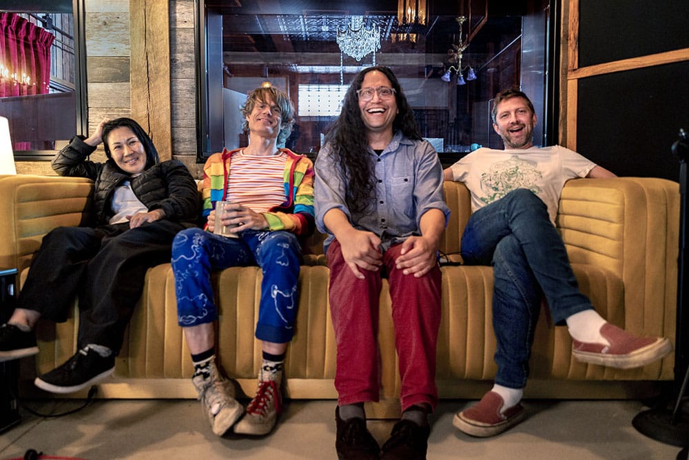 Deerhoof-Miracle-Level-Cover